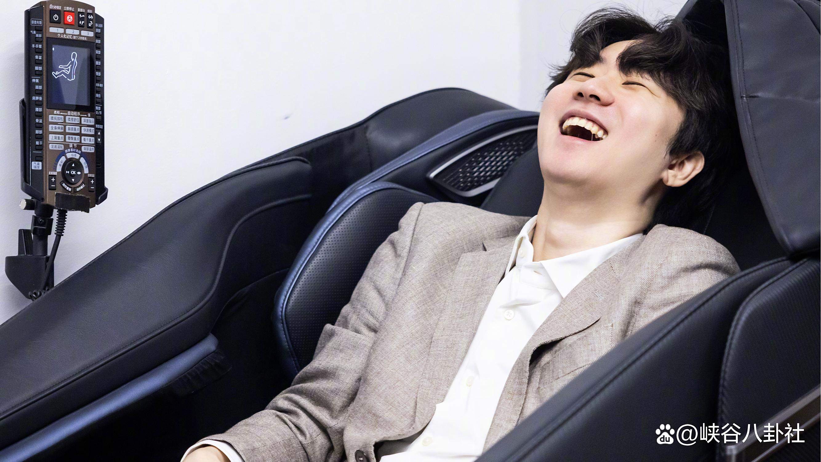 ky开元直播 - Rookie迎来十赛季高光表现，雄鹿球迷沸腾！